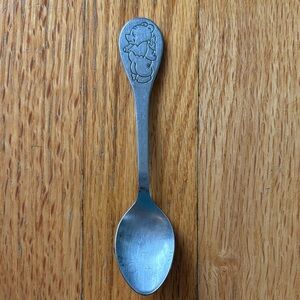 Winnie the Pooh Kid’s Spoon - Vintage Collectible Tommy Tippee Made in Japan
